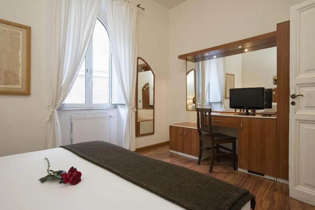 Room, Navona Tower Relais, Rome