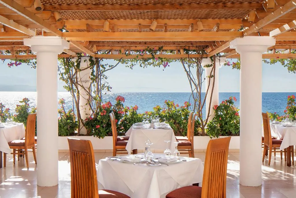 Restaurant, Steigenberger Hotel & Nelson Village, Red Sea Riviera