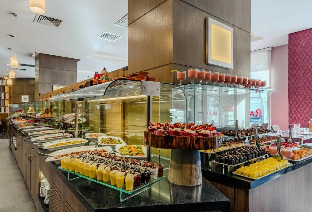 Restaurant, Ramada Plaza by Wyndham Izmir, Izmir