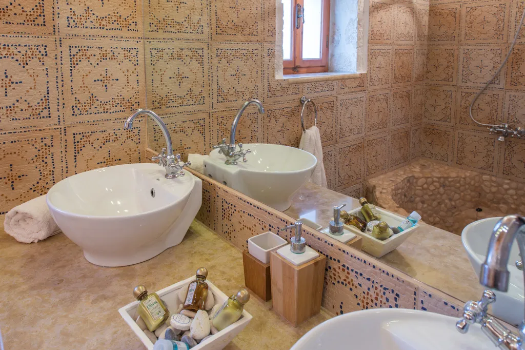 VILLA SIX BEDROOMS WITH PRIVATE POOL Room, Blue Caves Villas, Zante