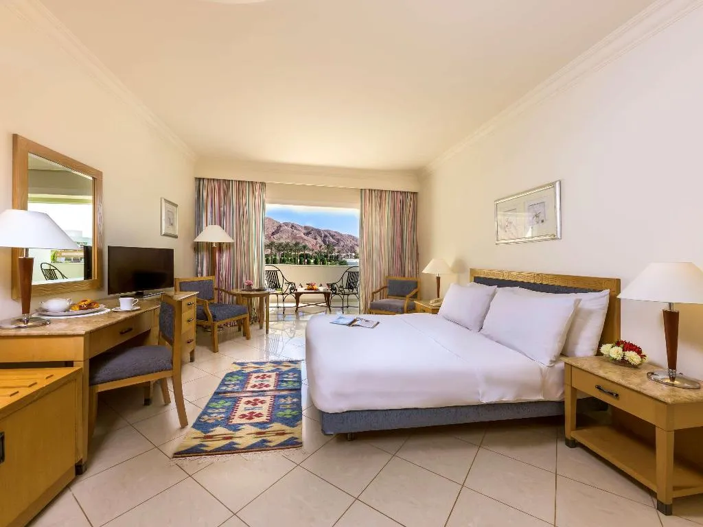 Room CLASSIC SEA VIEW Room, Movenpick Resort Taba, Red Sea Riviera