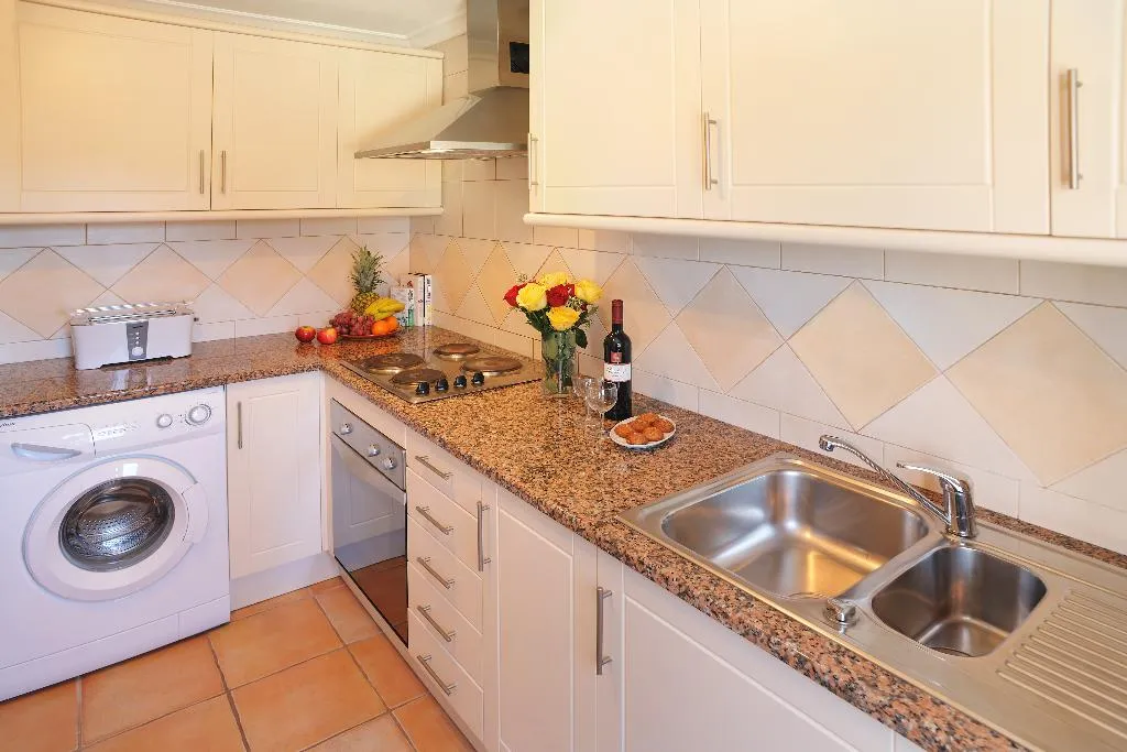 APARTMENT TWO BEDROOMS Room, Pestana Palm Gardens Ocean & Golf Villas, Algarve
