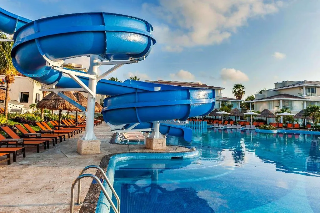 Pool, Moon Palace Nizuc  All Inclusive, Cancun Area