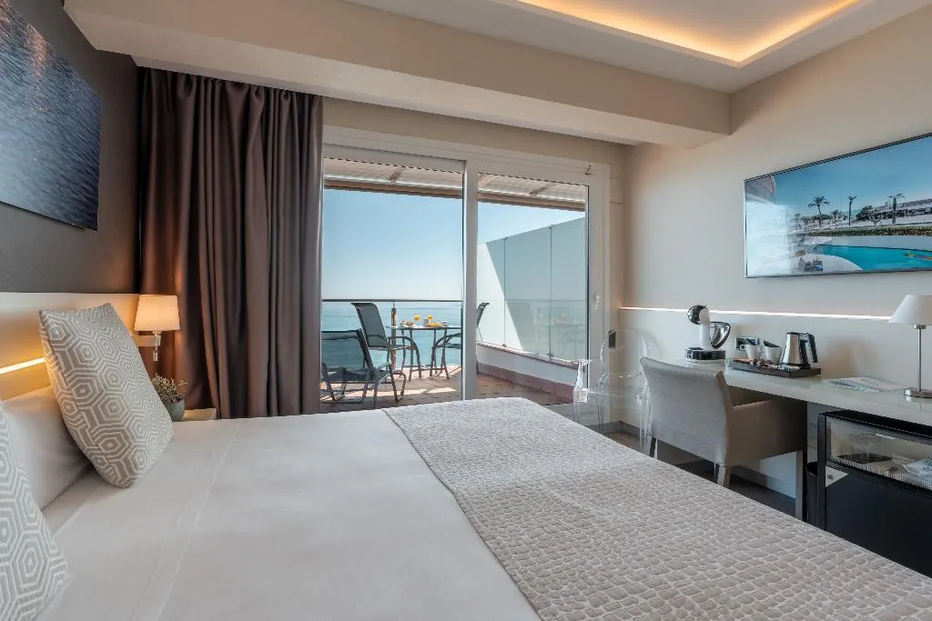 DOUBLE SINGLE USE SUPERIOR Room, Calipolis, Costa Brava