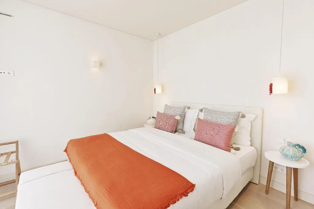Room, White Shell Beach Villas, Algarve