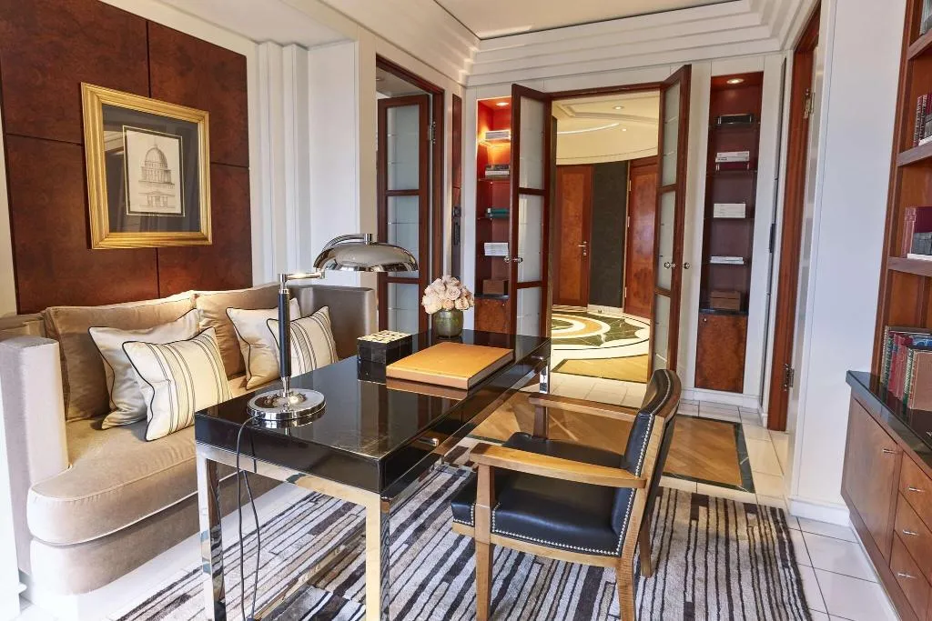 Room, Adlon Kempinski Berlin, Berlin