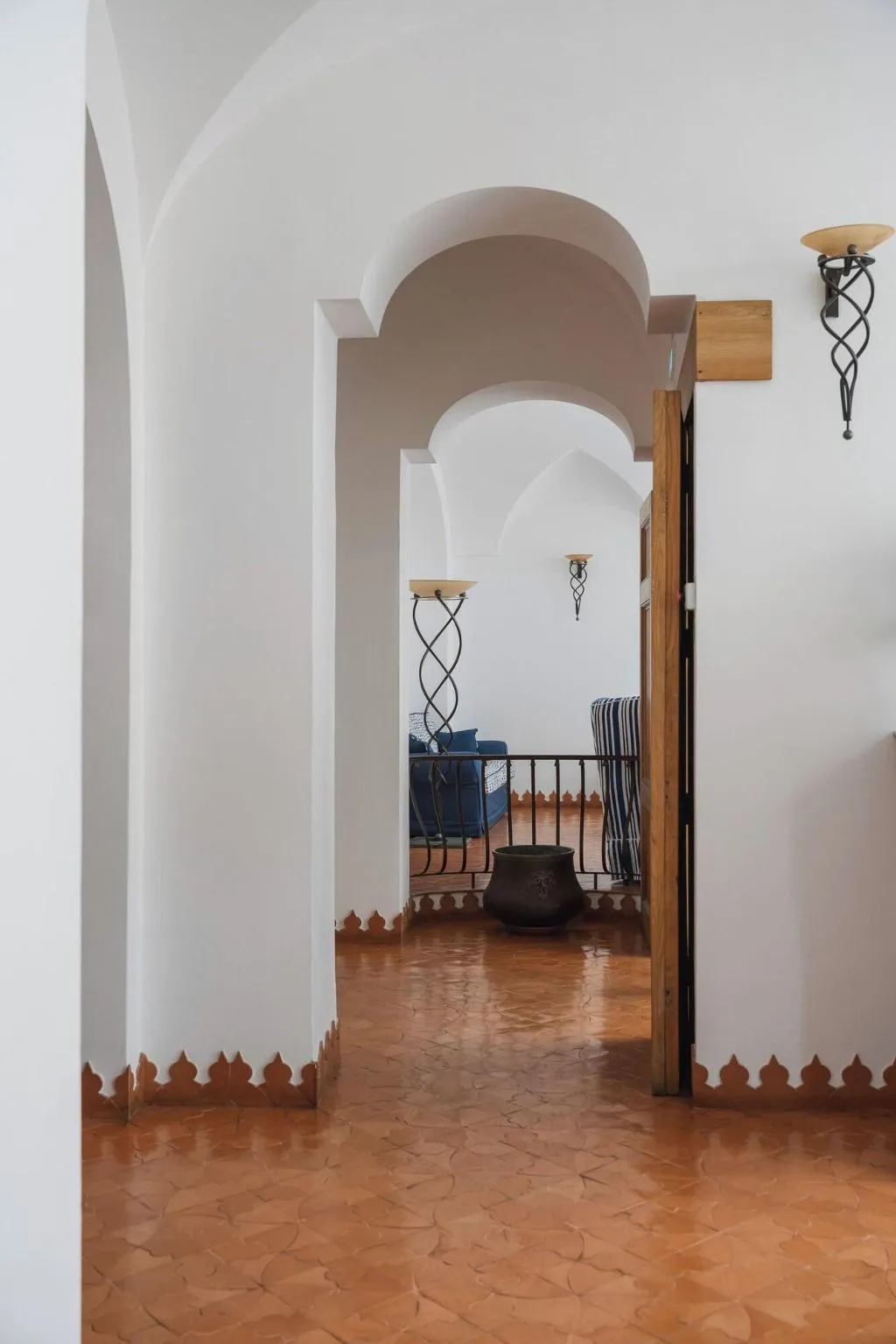 Lobby, Tramonto D'oro, Naples