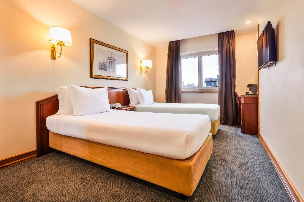 Double or Twin CAPACITY 3 Room, Sana Rex Hotel, Lisbon