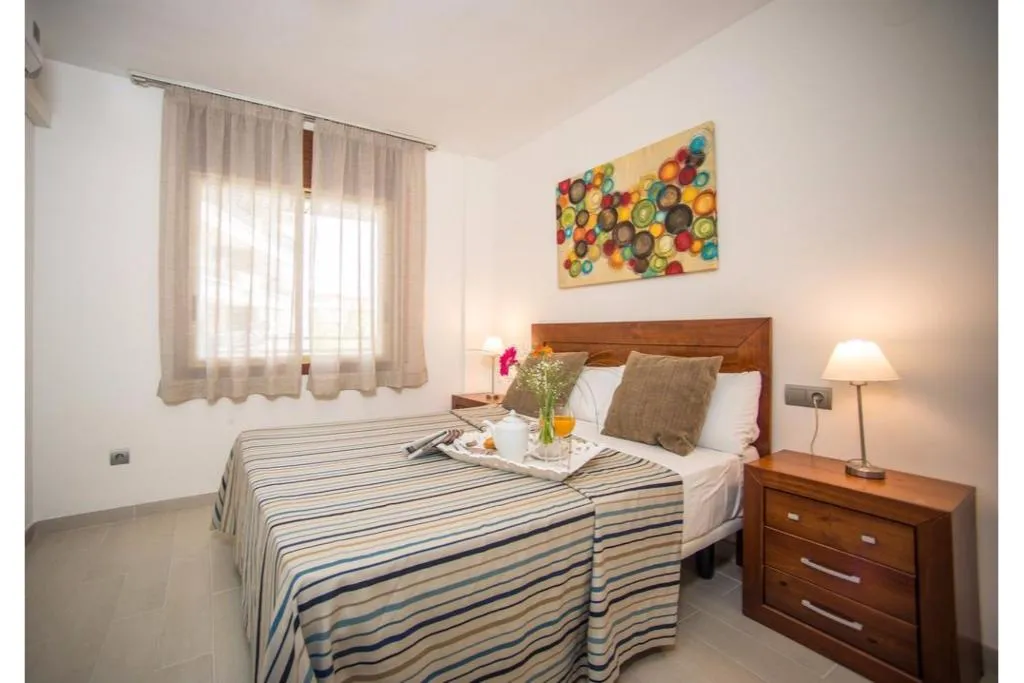 APARTMENT CAPACITY 3 TWO BEDROOMS Room, Ona Jardines Paraisol, Costa Dorada