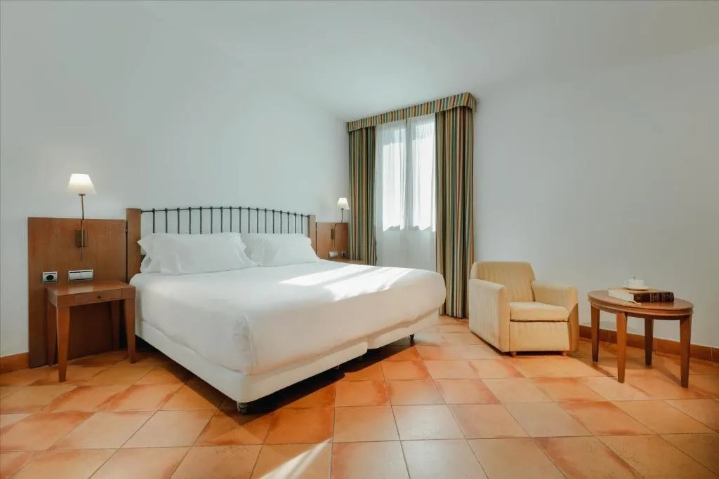 DOUBLE SUPERIOR Room, Sercotel Toledo Renacimiento, Madrid
