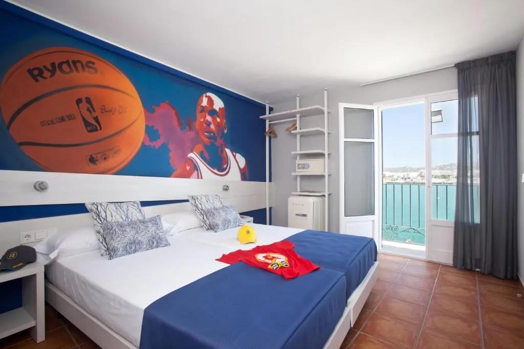 DOUBLE SINGLE USE PREMIUM SEA VIEW Room, Ryans La Marina, Ibiza