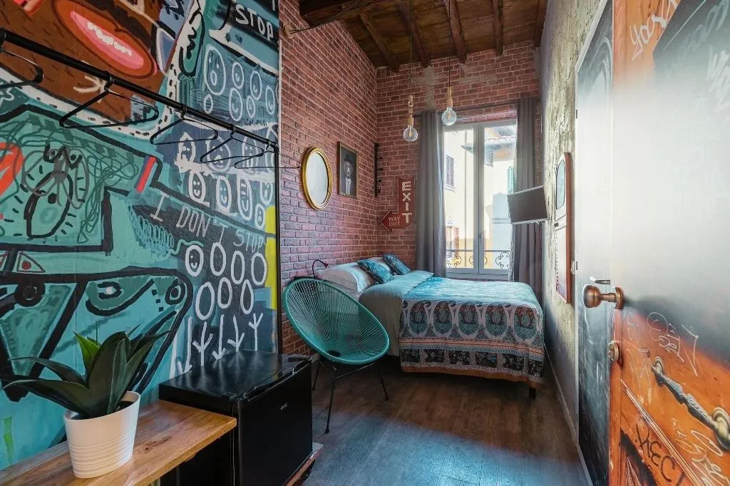 Room, Code Rooms, Florence
