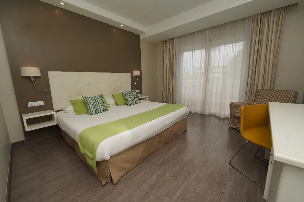DOUBLE SINGLE USE POOL VIEW Room, RF San Borondon, Tenerife