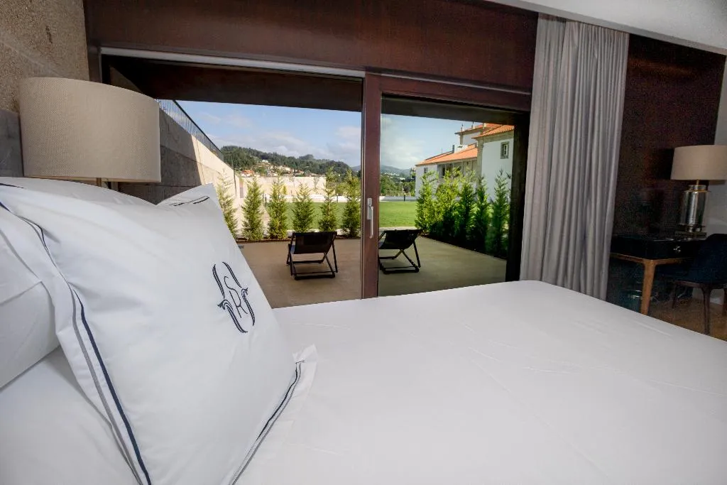FAMILY ROOM GARDEN VIEW Room, Solar do Requeijo, Porto