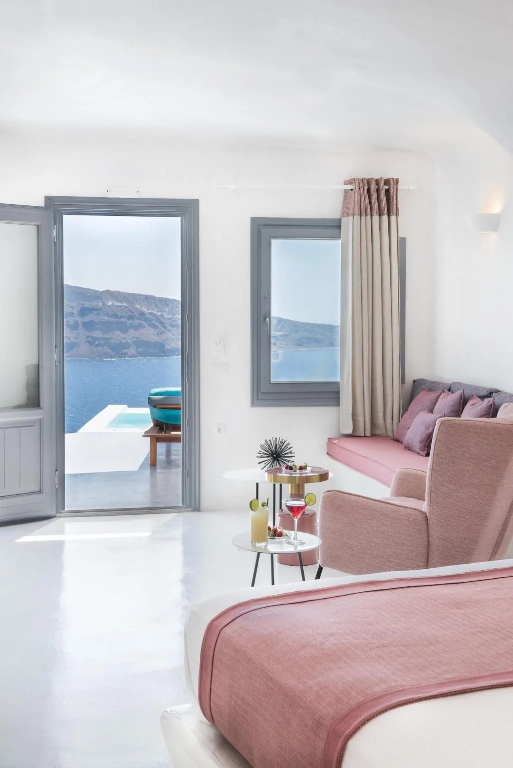 Room, Maregio Suites, Santorini