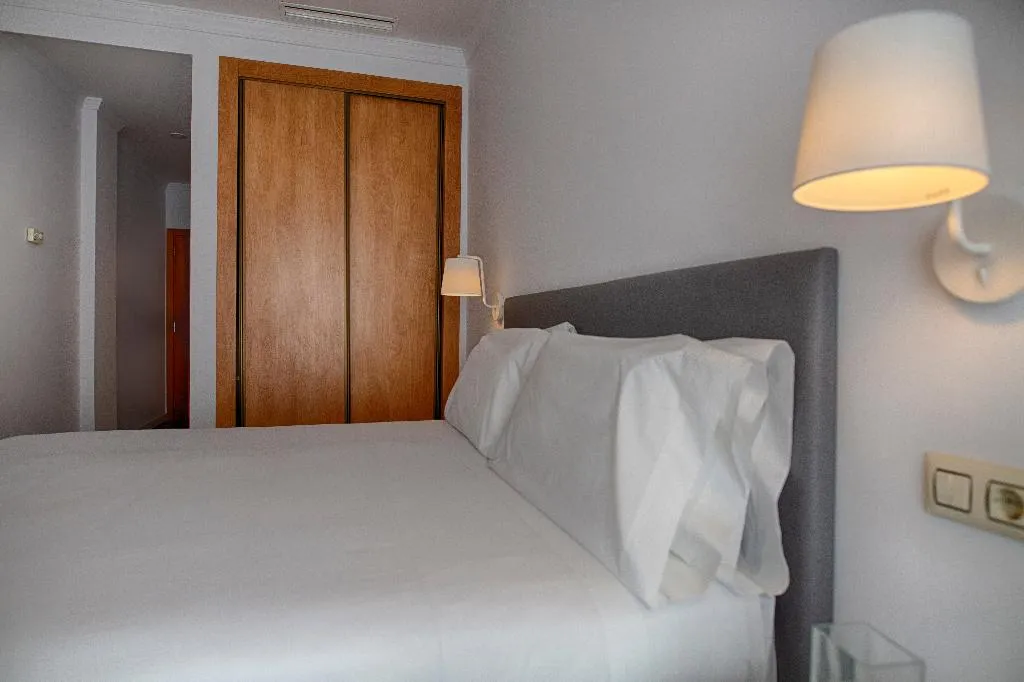 DOUBLE SINGLE USE CLASSIC Room, Sercotel Tribuna Malaga, Costa Del Sol