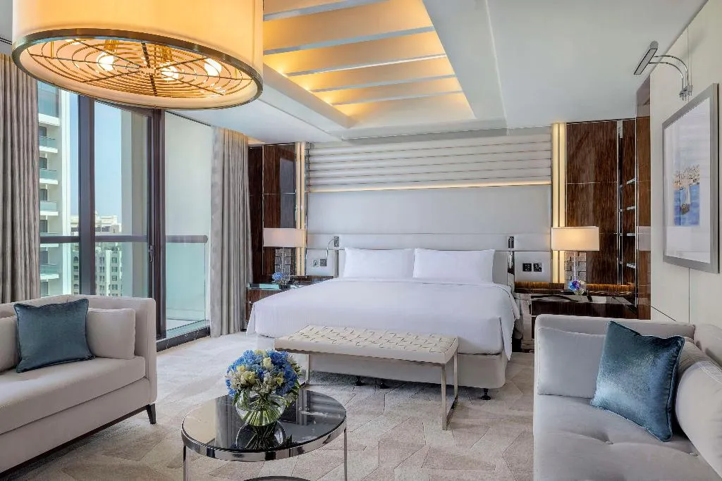 SUITE Presidential Room, Hilton Dubai Palm Jumeirah, Dubai