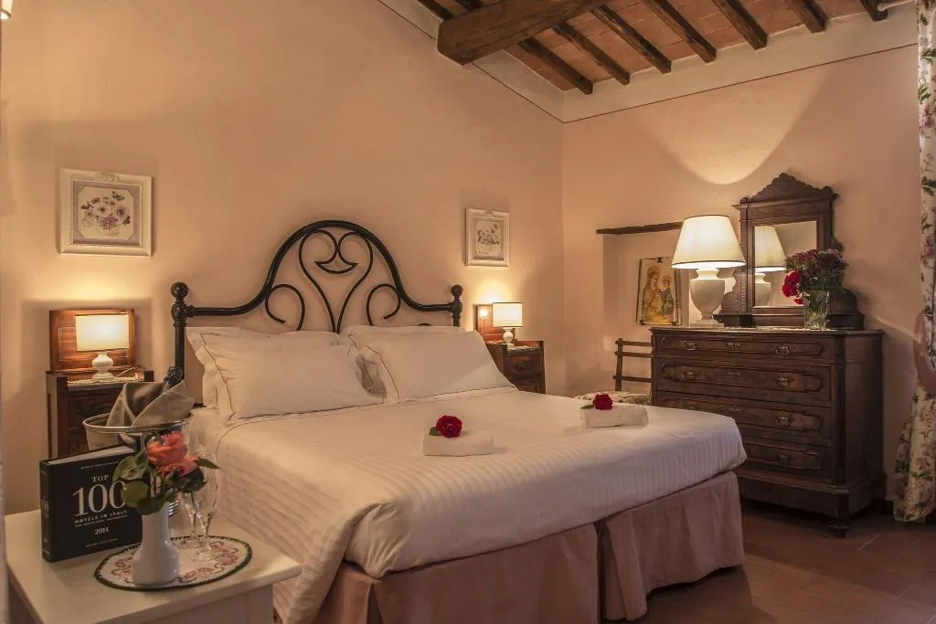 DOUBLE SUPERIOR Room, Belvedere Di San Leonino, Florence