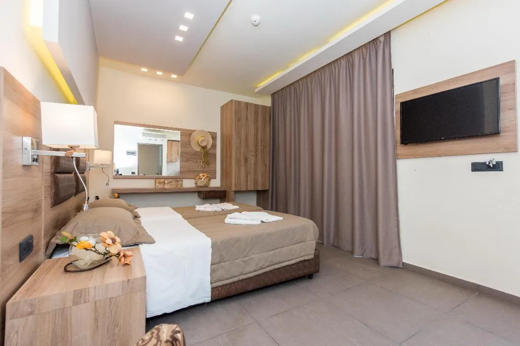 Room, Dionisos Hotel, Crete