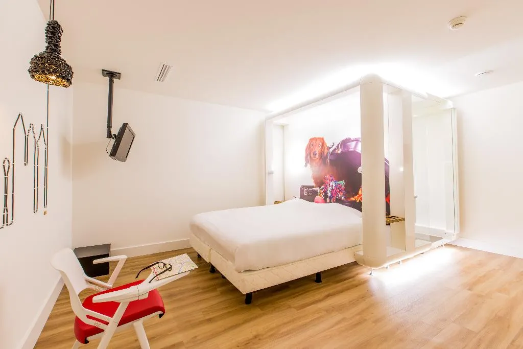 Room ECONOMY Room, Qbic Hotel Amsterdam Wtc, Amsterdam