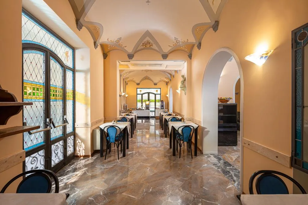 General view, Hotel City, Florence