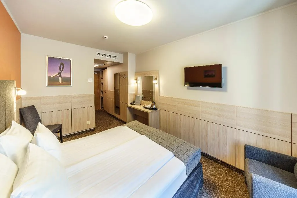 Double or Twin STANDARD Room, Wellton Riga Hotel & Spa, Riga