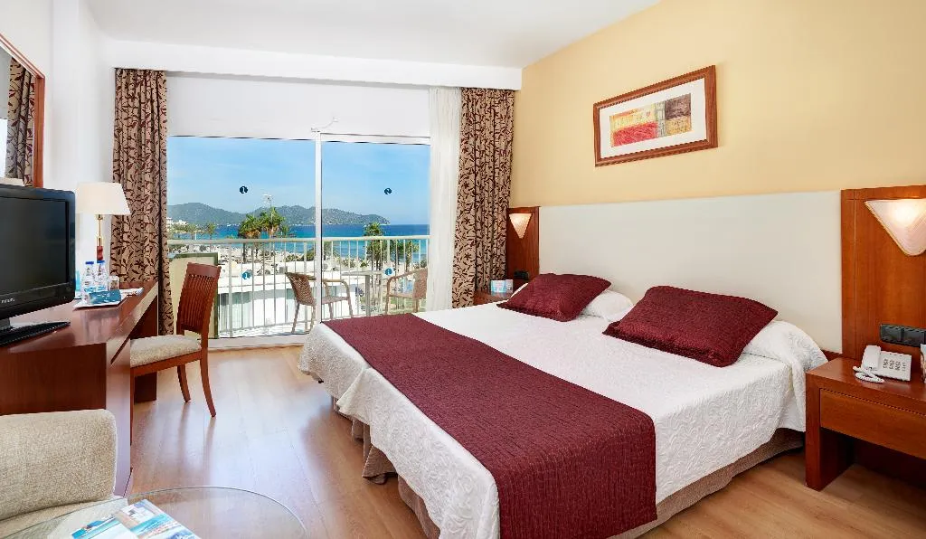 Double or Twin SIDE SEA VIEW Room, CM Castell de Mar, Majorca