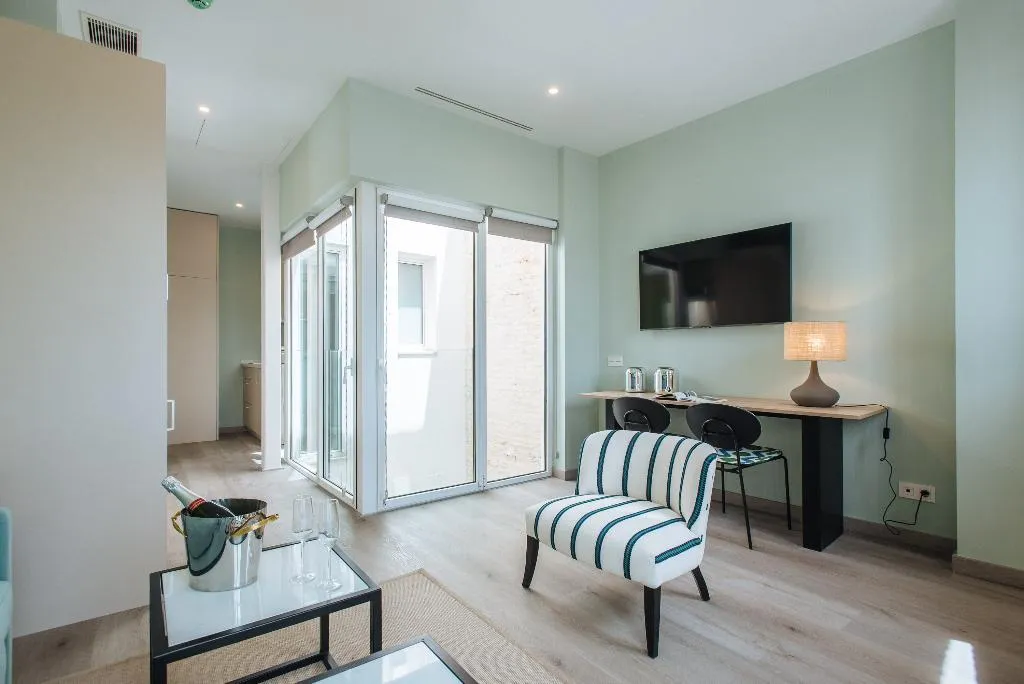 STUDIO SUPERIOR Room, Sercotel Sevilla Guadalquivir Suites, Seville