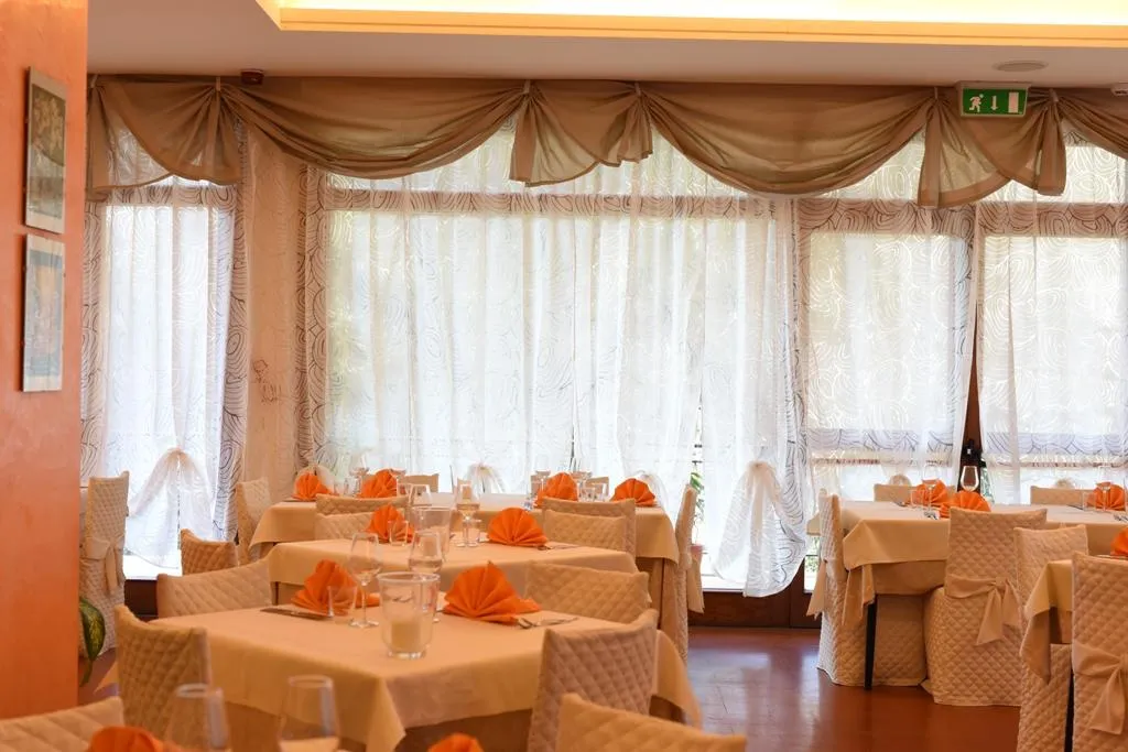 Restaurant, Hotel La Selva, Florence