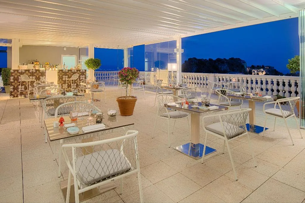 Sports and Entertainment, NH Collection Taormina, Taormina
