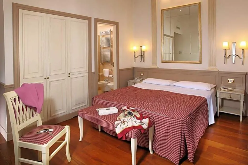 TRIPLE STANDARD Room, Villa Glori, Rome