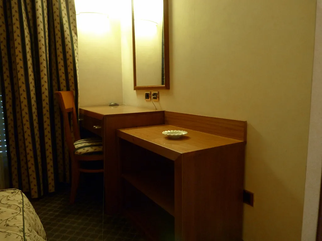 SINGLE CLASSIC Room, Garden Hotel, Umbria