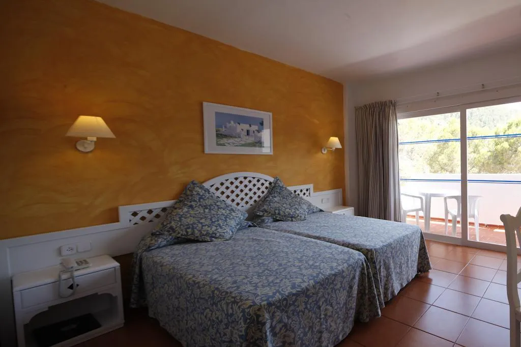 Room, Presidente, Ibiza