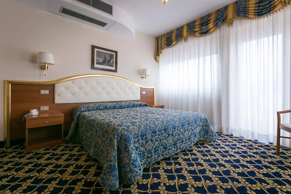 Double or Twin LAKE VIEW Room, Milan Speranza au Lac, Milan
