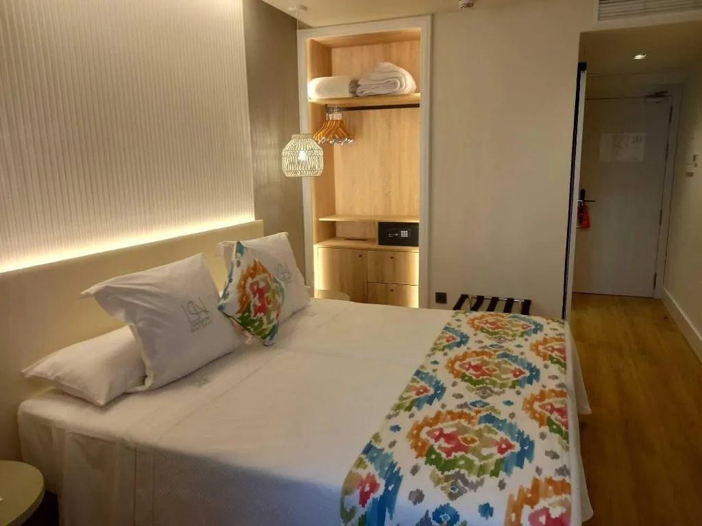 Room, La Puerta De Nerja Hostal Boutique, Costa Del Sol