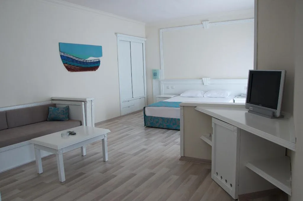 DOUBLE STANDARD Room, The Garden Beach Hotel, Antalya