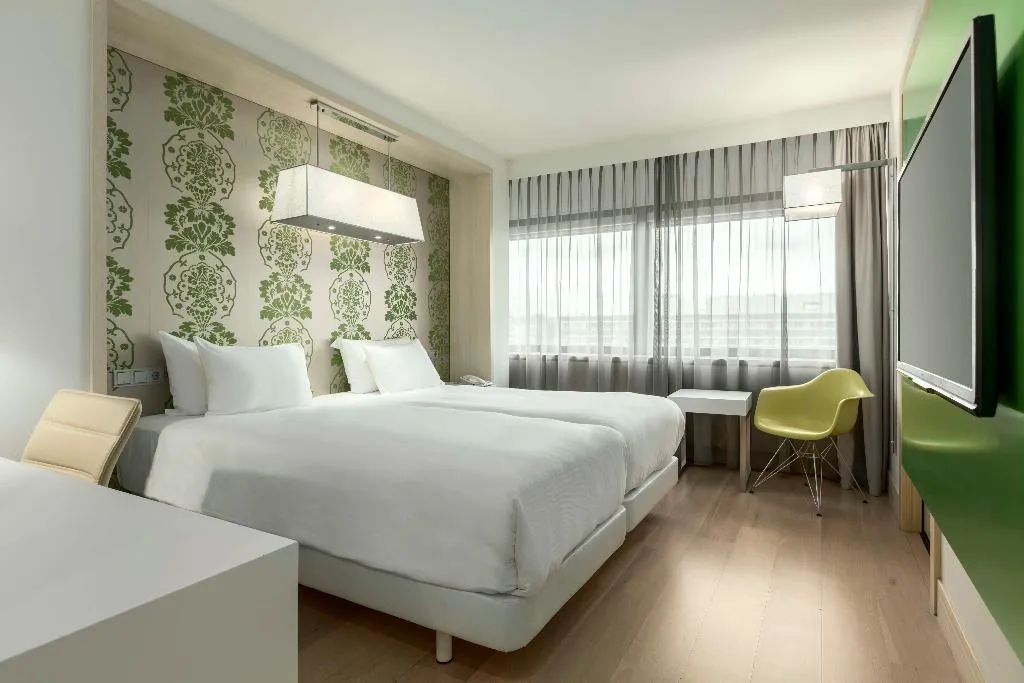 FAMILY ROOM CONNECTING ROOM Room, NH Amsterdam Zuid, Amsterdam
