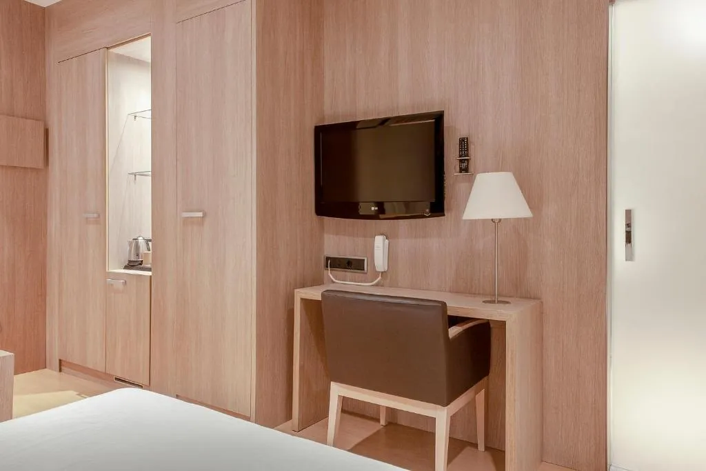 DOUBLE INNER Room, Lleo, Barcelona