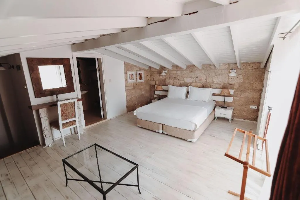 Room, Tashmahal, Izmir