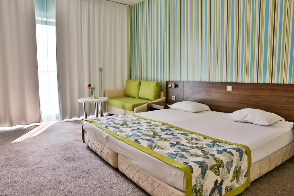 DOUBLE SUPERIOR Room, Park hotel Golden Beach, Varna