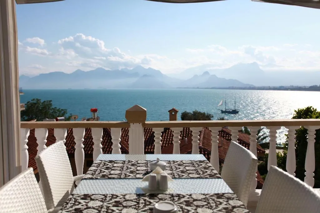 Terrace, Bacchus Pension, Antalya