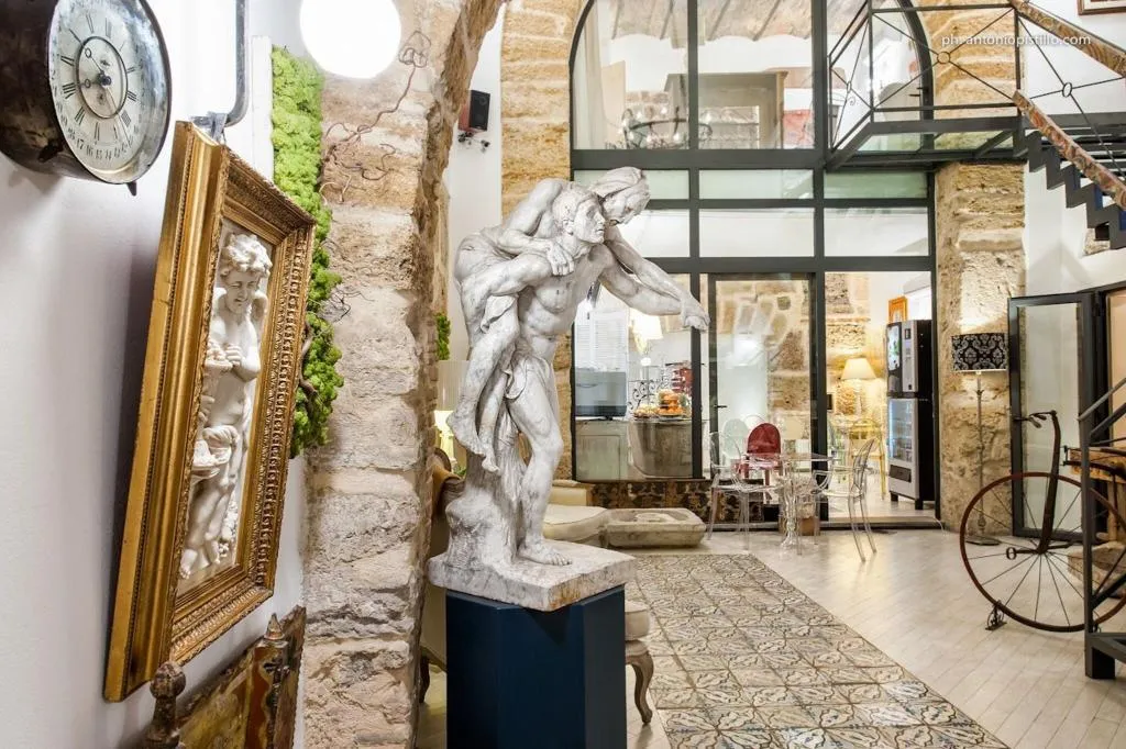Lobby, Porta Di Castro, Palermo