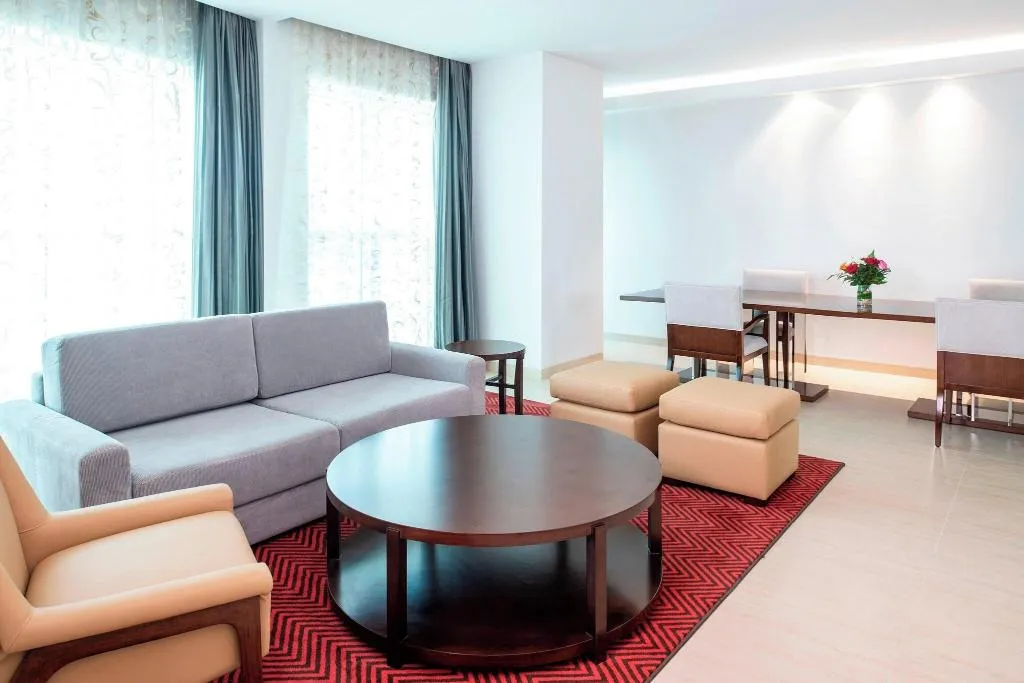 Room, Four Points by Sheraton Sharjah, Dubai