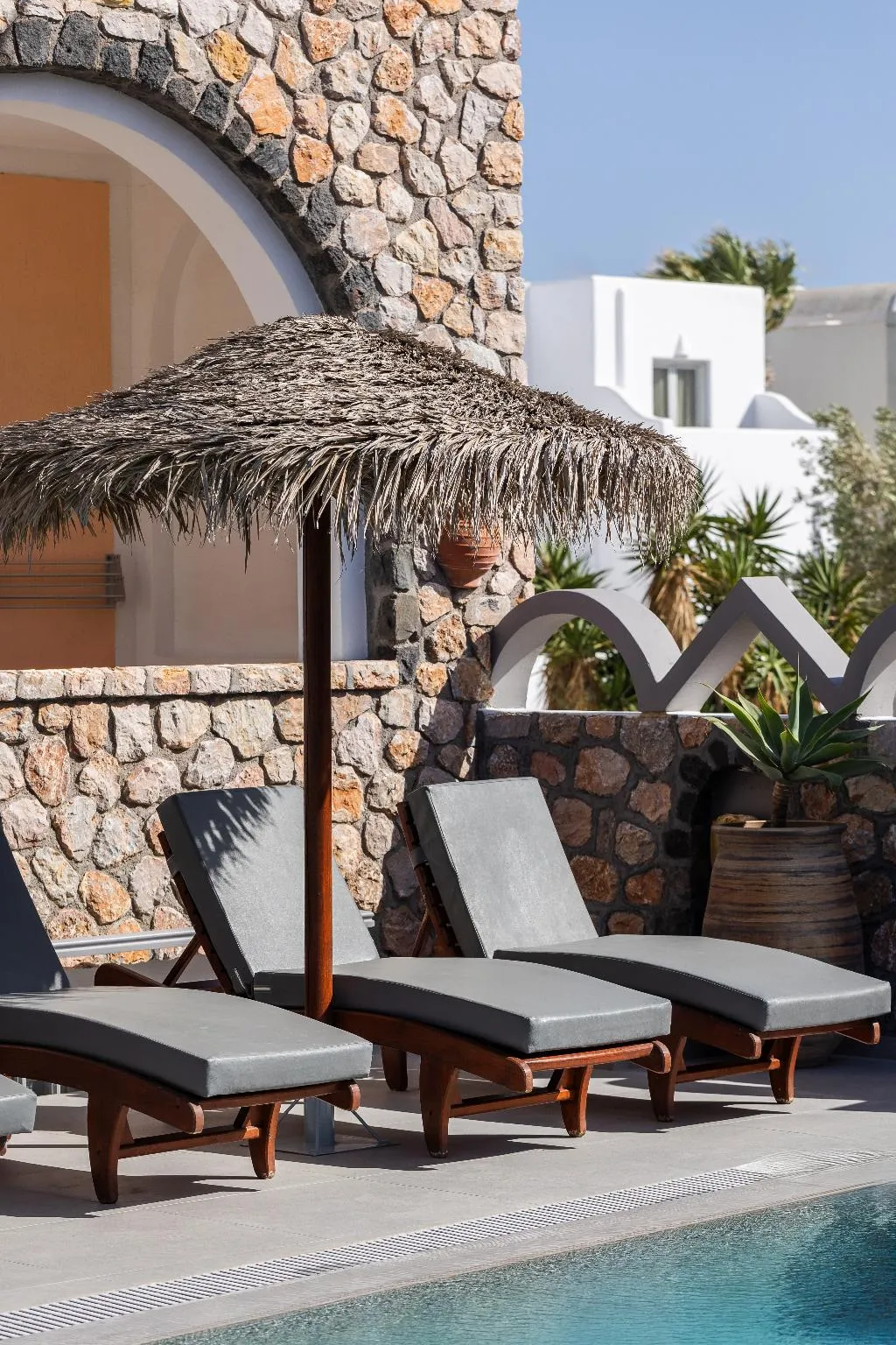 Pool, Polydefkis Hotel, Santorini