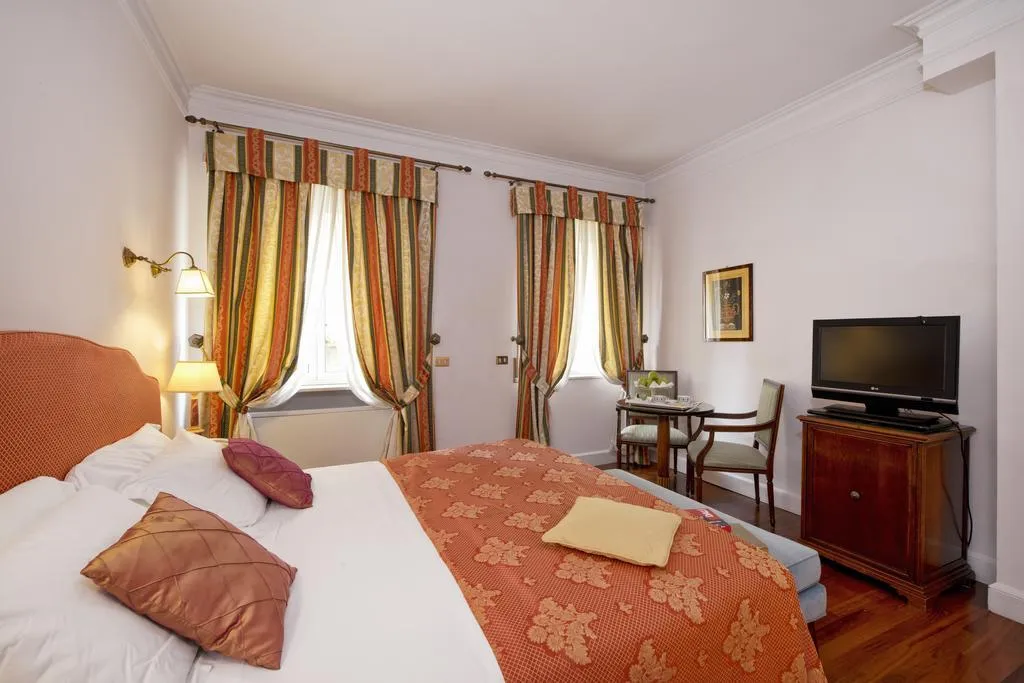 DOUBLE BASIC Room, The Duke, Rome