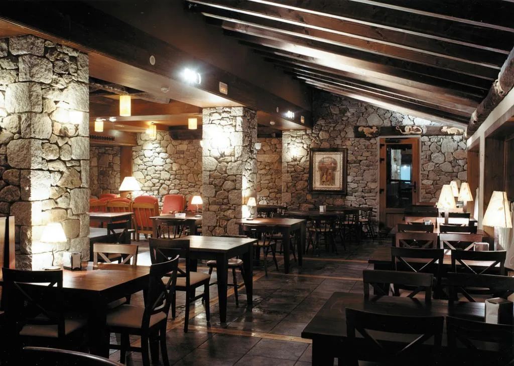 Bar, Hospital de Benasque, Barcelona