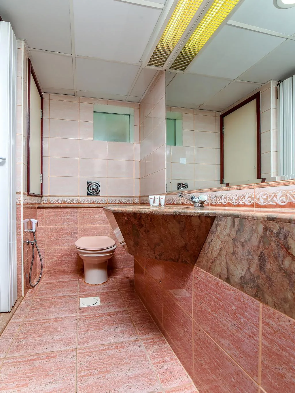 SUITE EXECUTIVE Room, Landmark Summit Hotel, Dubai