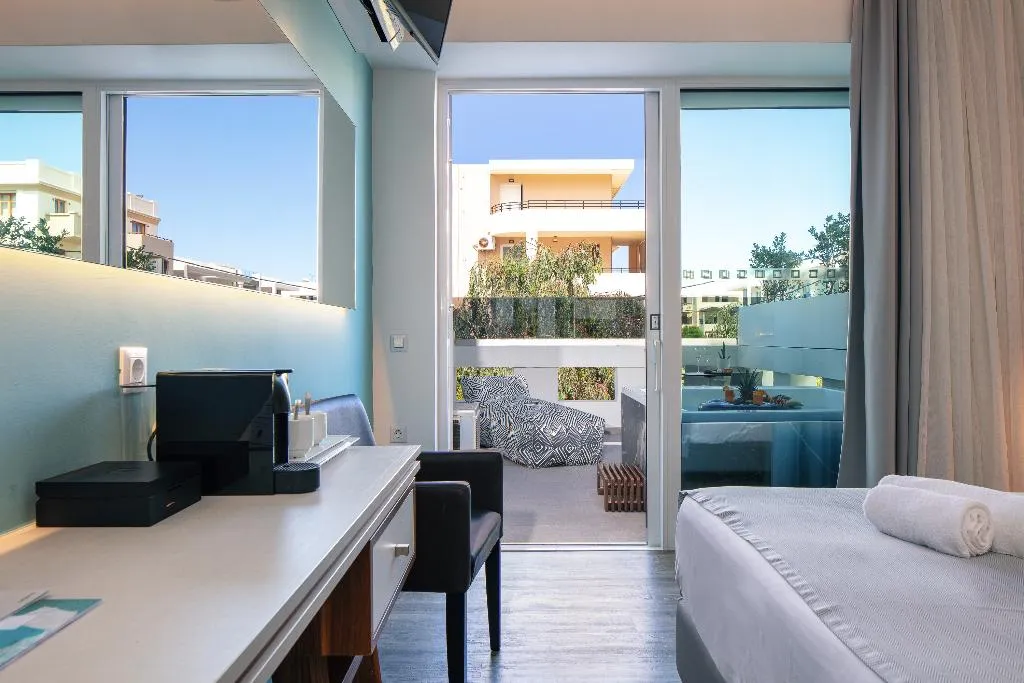 JUNIOR SUITE WITH JACUZZI Room, Atrium Ambiance Hotel, Crete
