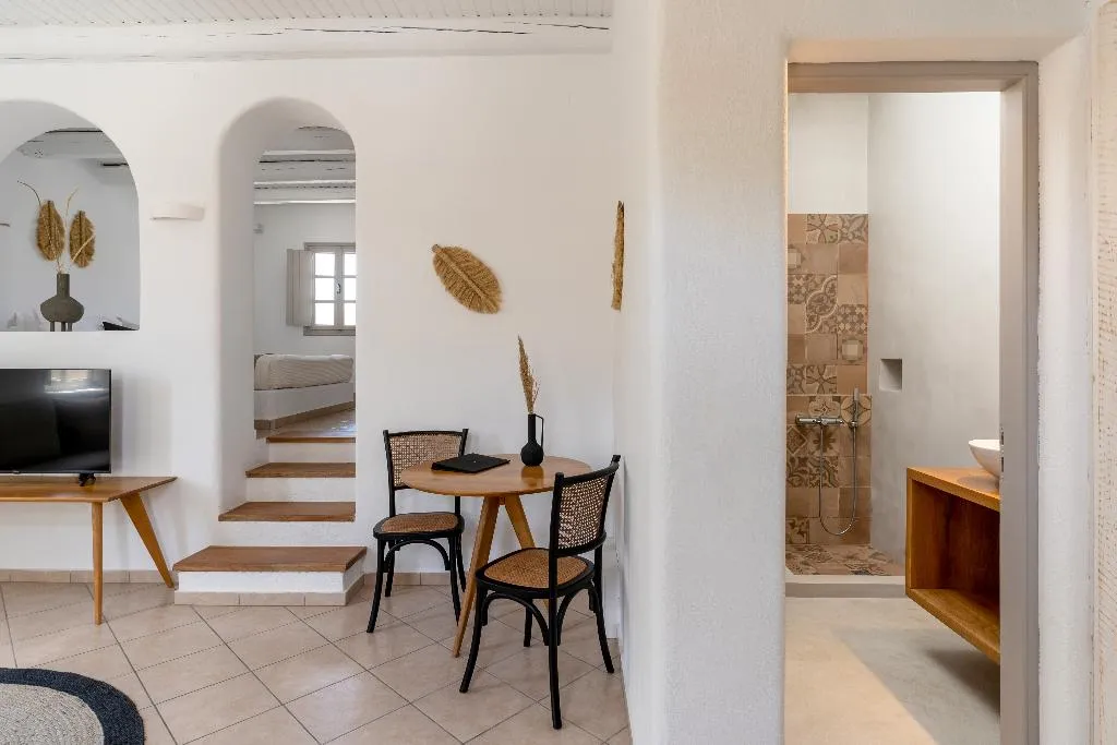 SUITE STANDARD Room, Marillia Village, Santorini