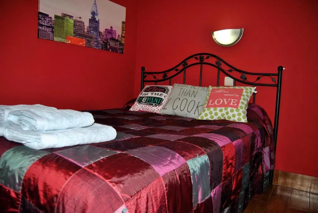 Room, Apartahotel Collarubio, Madrid